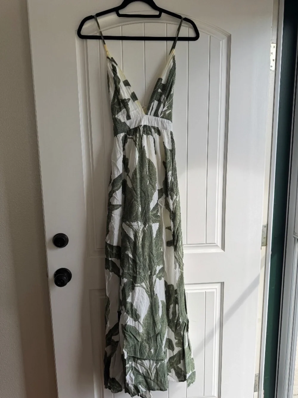 Miramar Maxi Dress Green Print L Tropical Vacation Leaves Floral PLEASE READ - Picture 5 of 16
